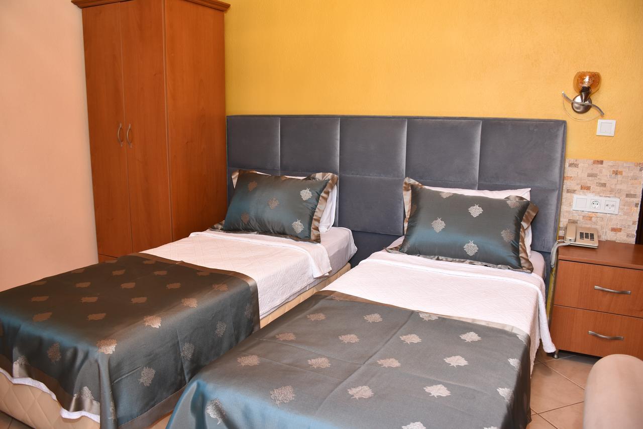 Aybey Apart Hotel Тургутрейс Экстерьер фото